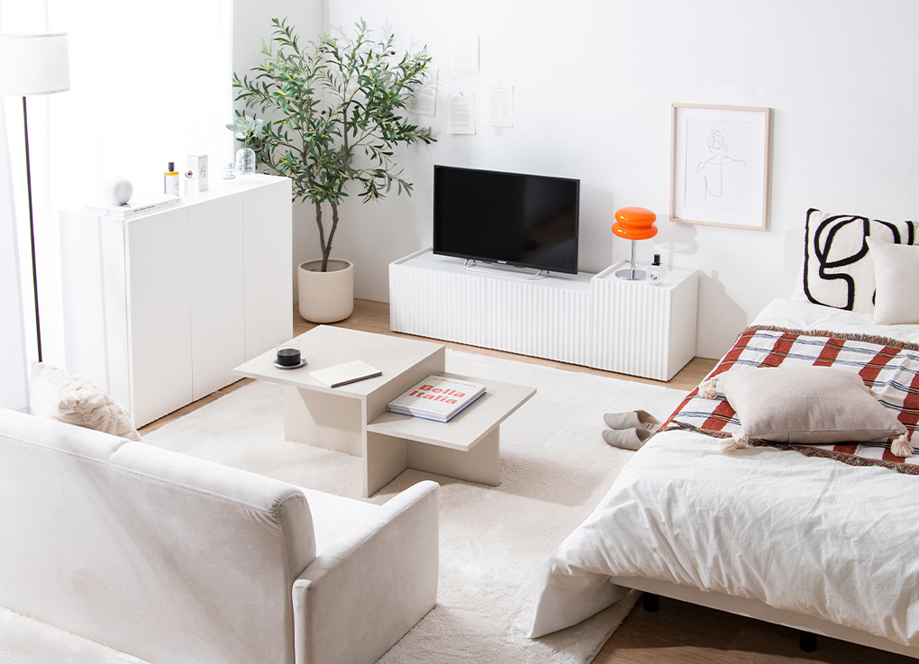 “揃える”ことで美しく。シリーズ家具が主役のナチュラルワンルーム