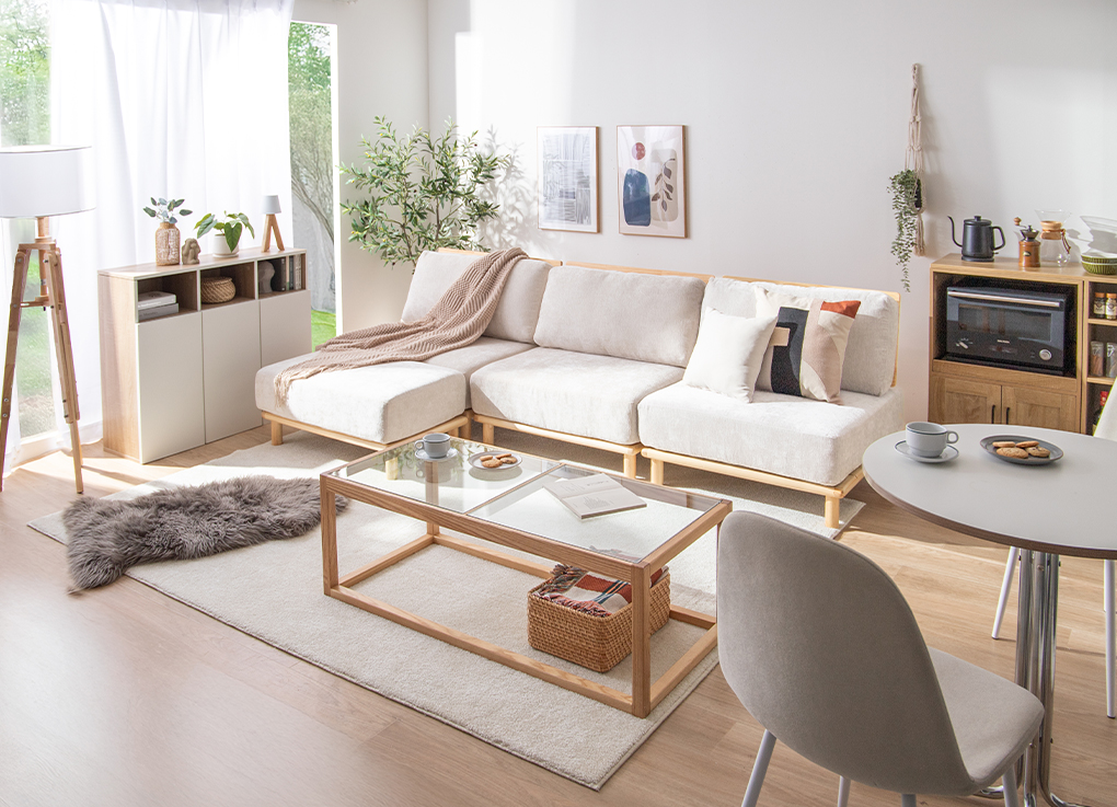 毎日が心地いい。家族で楽しむ明るいナチュラルリビング