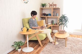 最終値下げ♡銘木　タガヤサン　サイドボード、サイドテーブルに 楽天市場】【1年保証&当店限定特典付】サイドテーブル ガラス