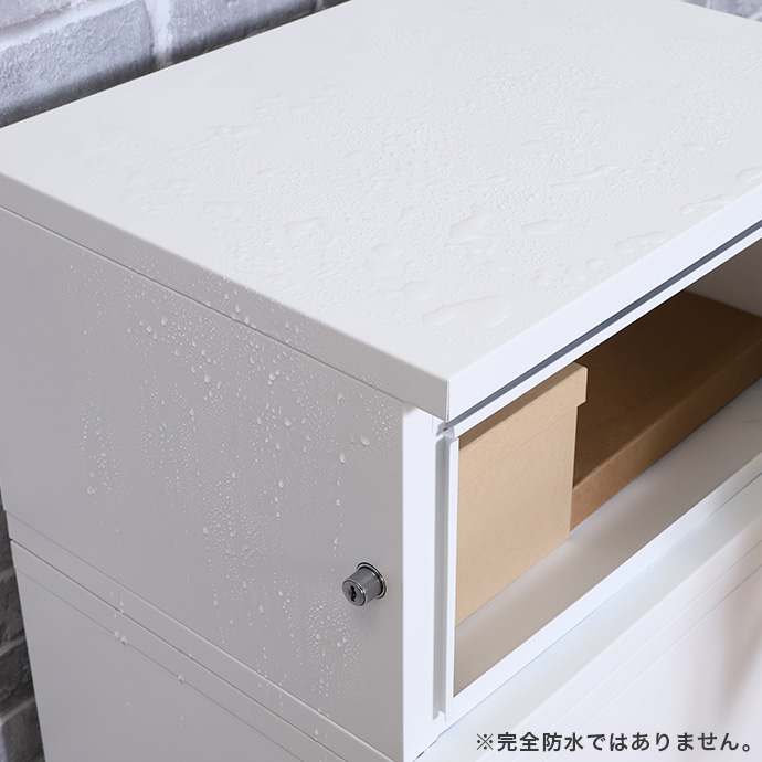 屋外設置に強い水切り構造