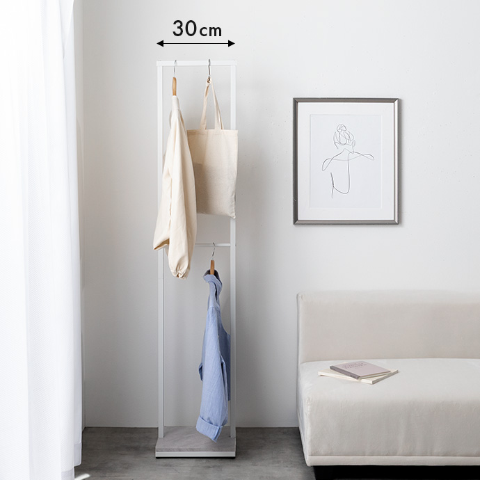 スリムな幅30cmに、頼れる収納力を