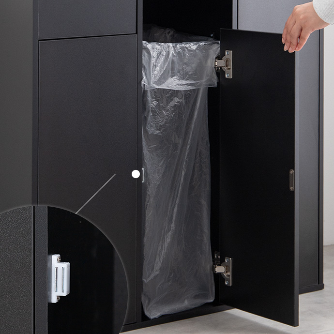 マグネット式でぴったり閉まる前扉