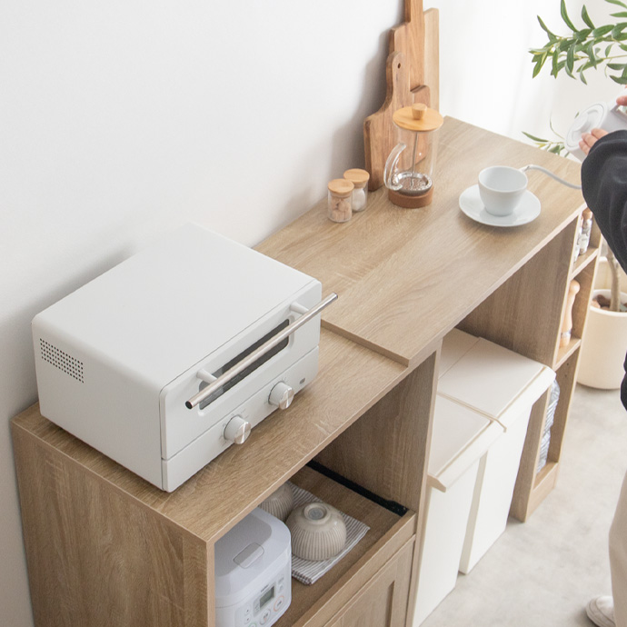 自由に広々と使える天板スペース