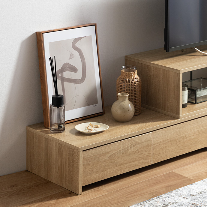 天板はディスプレイスペースとしても