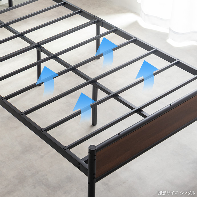 年中快適に過ごせる通気性の良いすのこ型