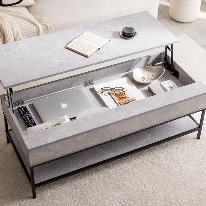 天板下がまるっと収納スペースに