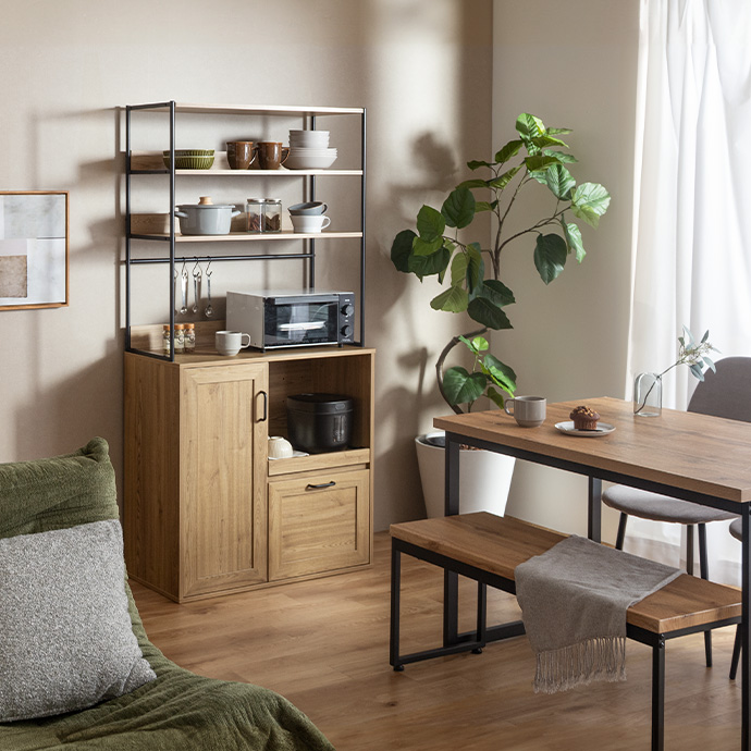 コンパクトで圧迫感がなく置きやすい