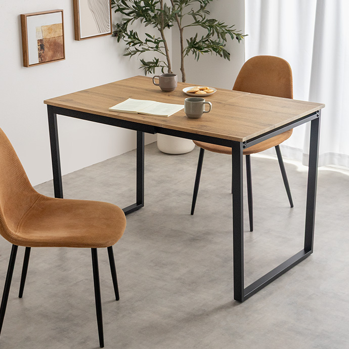 温もりと洗練さを持ち合わせた天板×ロの字型デザイン脚